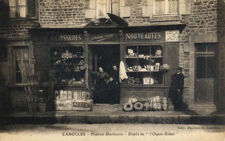 Sélectionnez (click gauche) la carte postale pour l'afficher en grand format